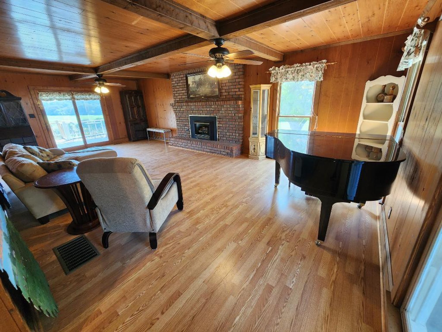 Image for 92.62 +/- Acre Farm with Multiple Houses and Structures in Hart County
