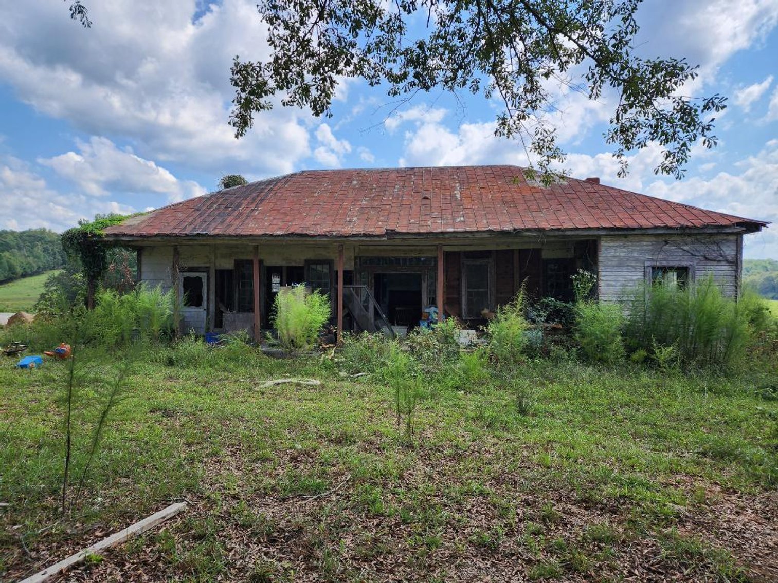 Image for 92.62 +/- Acre Farm with Multiple Houses and Structures in Hart County
