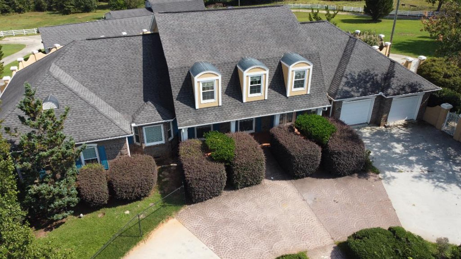 Image for Country Estate on 11.92 +/- Acres