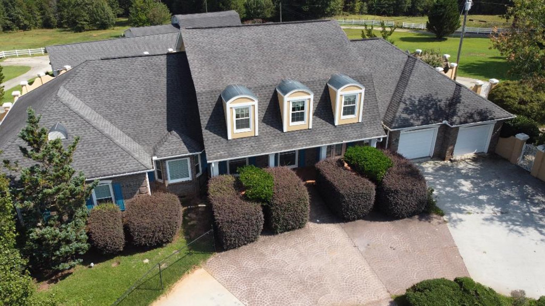 Image for Country Estate on 11.92 +/- Acres