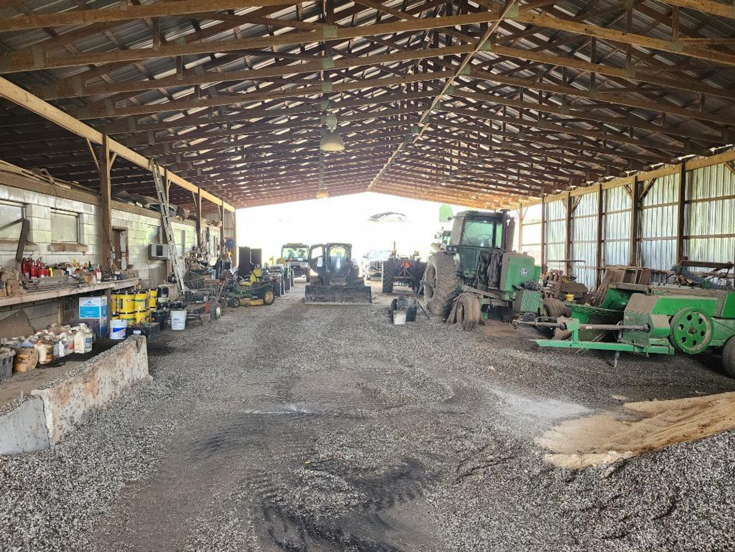 Image for 92.62 +/- Acre Farm with Multiple Houses and Structures in Hart County