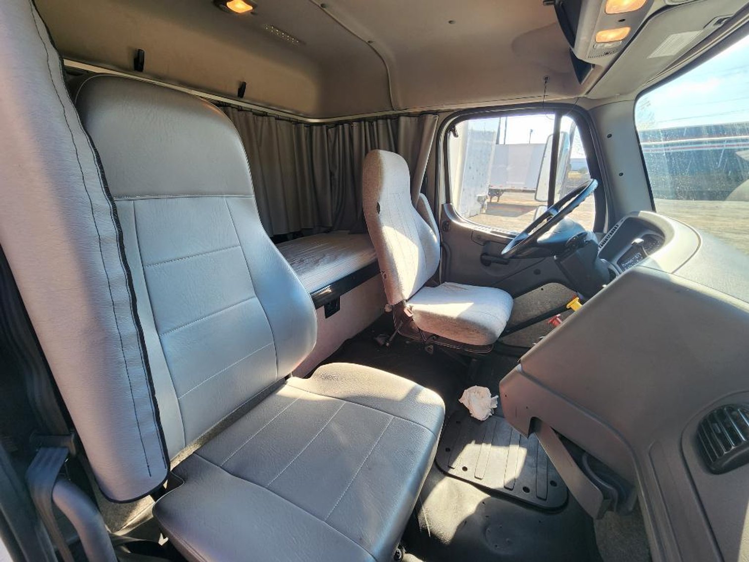 Image for Bank Seized 2019 Freightliner