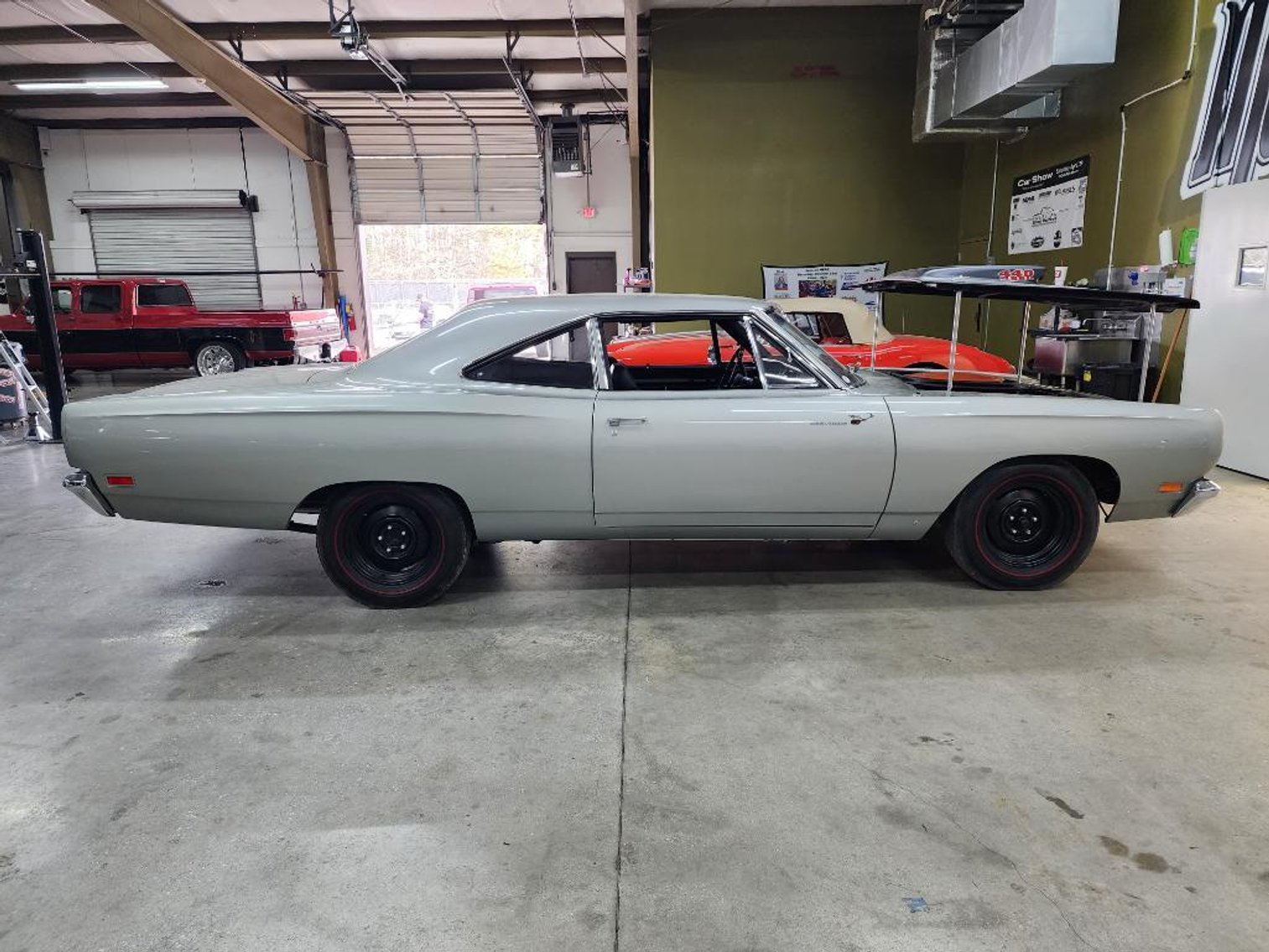 Image for 1969 Plymouth Road Runner A-12