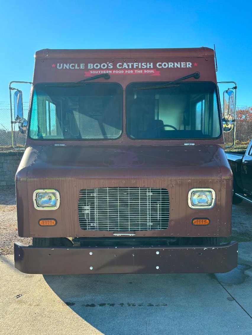 Image for 2018 Ford F-59 Step Van Food Truck