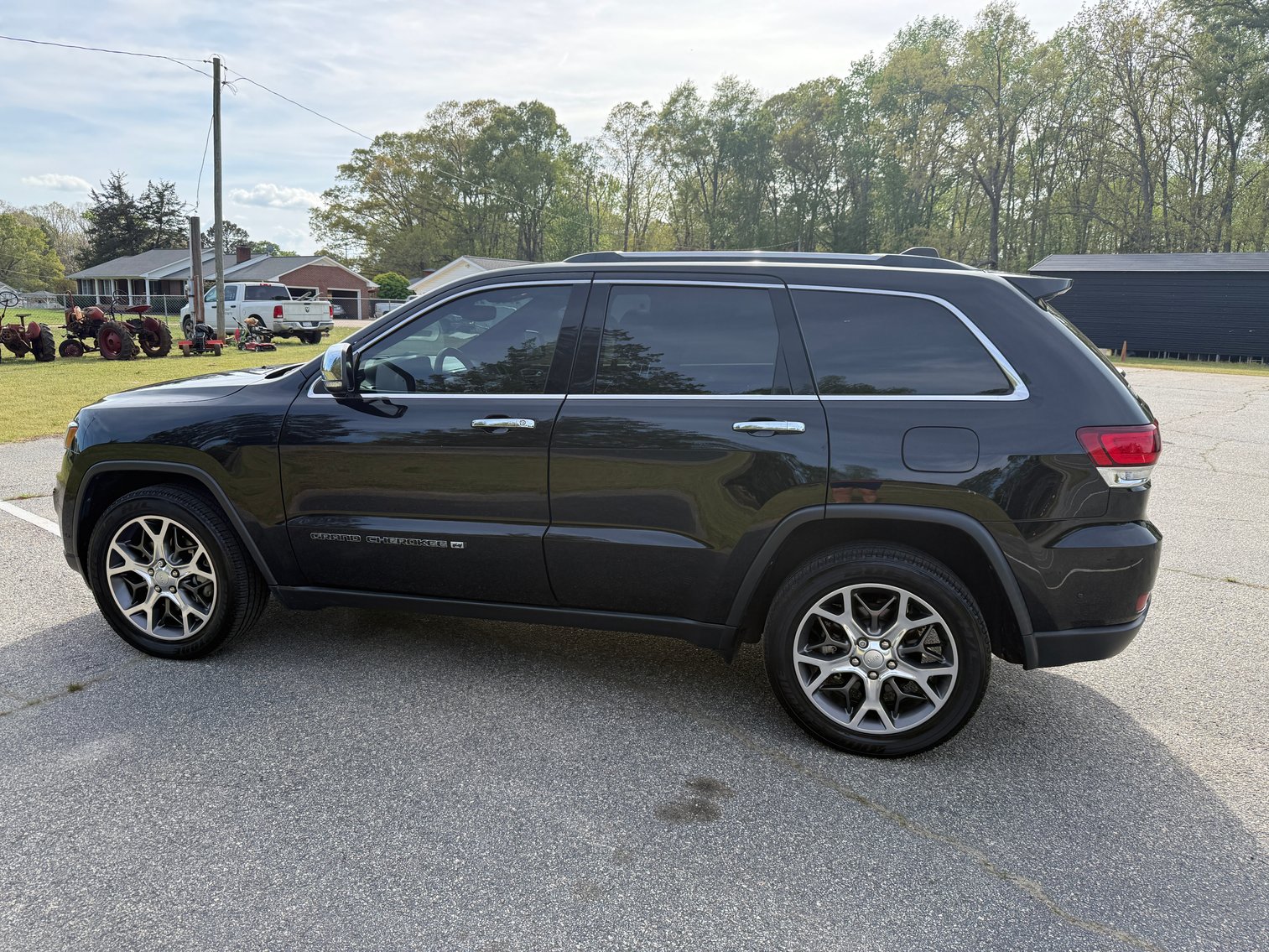 Image for 26-038 2022 Jeep Grand Cherokee Limited w/ Tow Package & Panoramic Roof