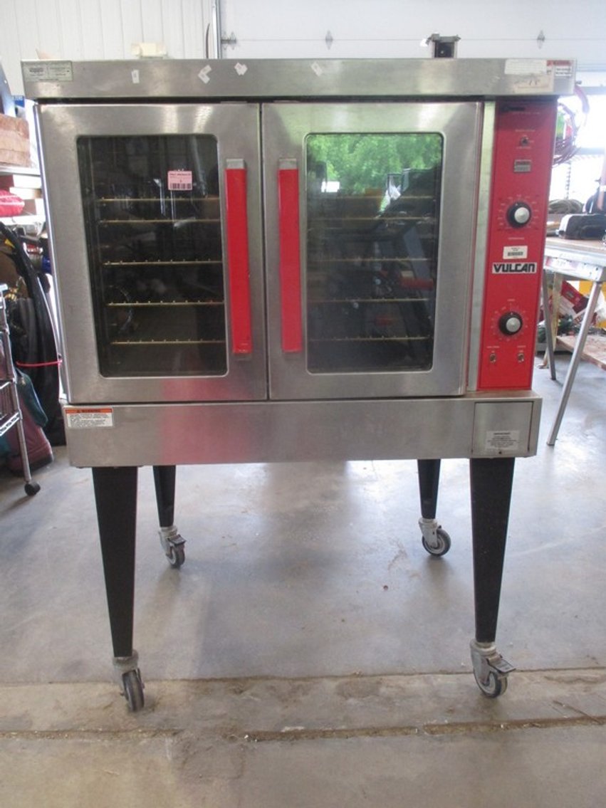 Image for Commercial Convection Oven, Antiques, Sterling and Collectibles (pink tag)