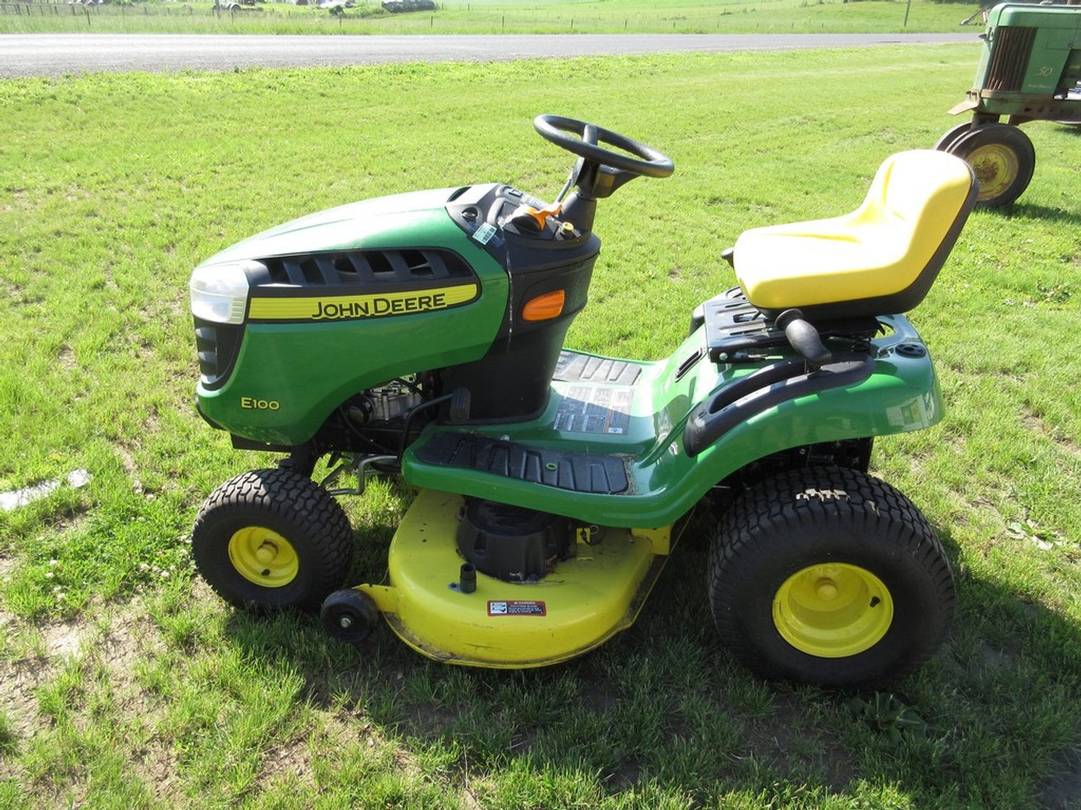 Image for John Deere Mower, Beer Light, Crocks,  Jewelry and Collectibles (green tag)