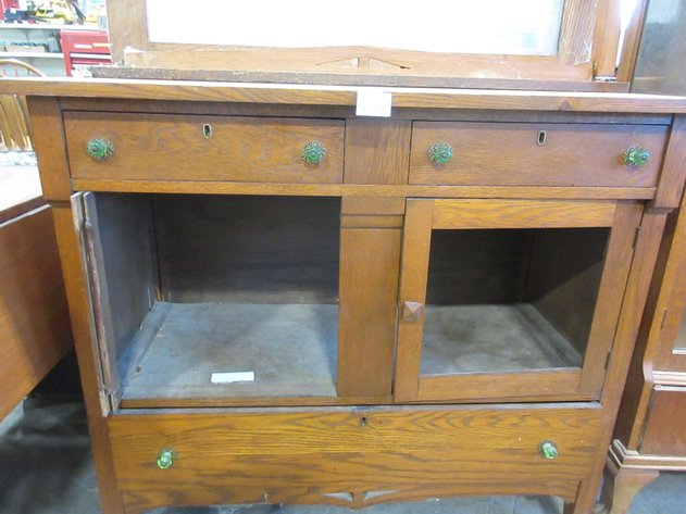 Image for Wooden buffet, needs work