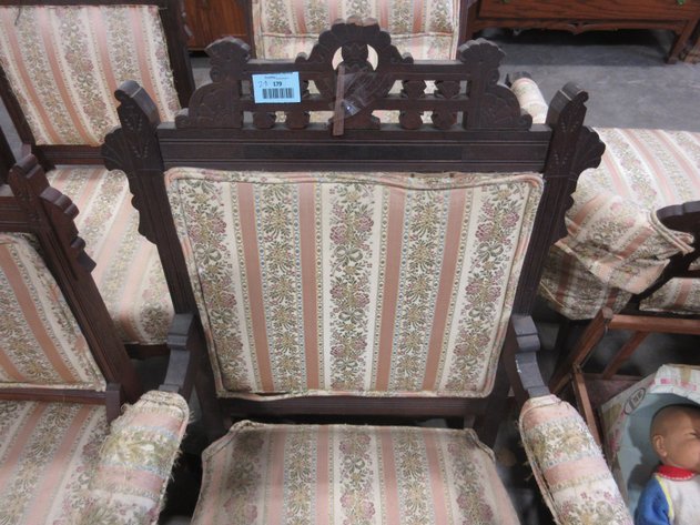 Image for (2) Vintage wooden chairs with upholstery