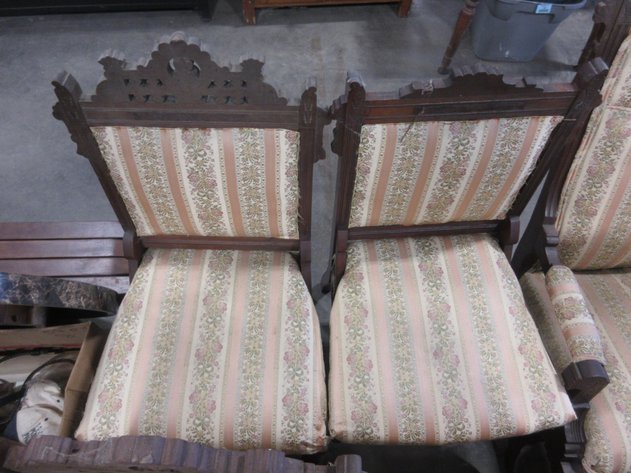 Image for (4) Vintage wooden chairs with upholstery