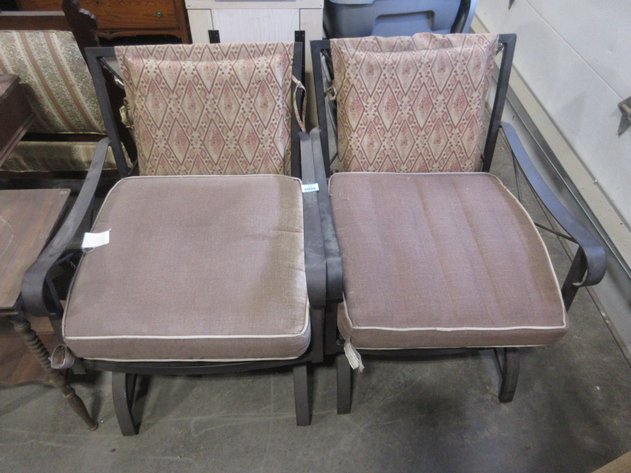 Image for (2) Metal patio chairs with cushions