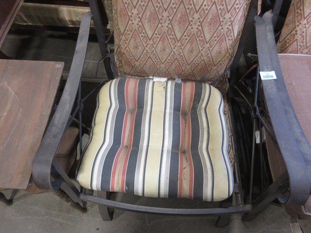Image for (2) Metal patio chairs with cushions