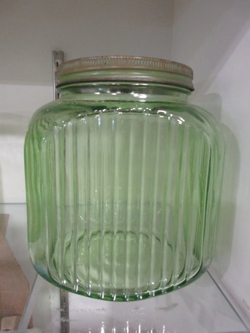 Image for Green glass kitchen jar with lid