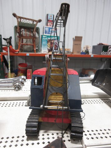 Image for Tonka pressed steel crane, has been painted