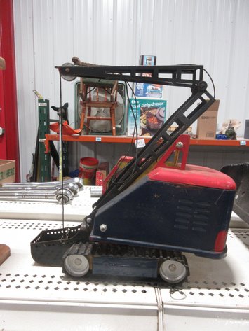 Image for Tonka pressed steel crane, has been painted