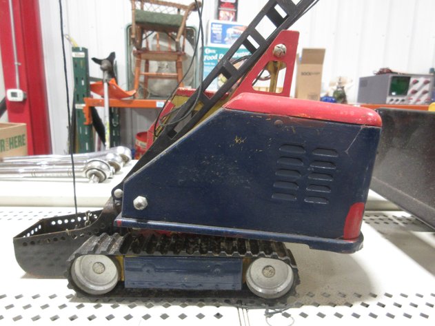 Image for Tonka pressed steel crane, has been painted