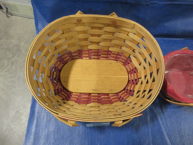 Image for (2) Longaberger baskets