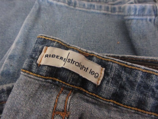 Image for (7) Pair of women's jean pants