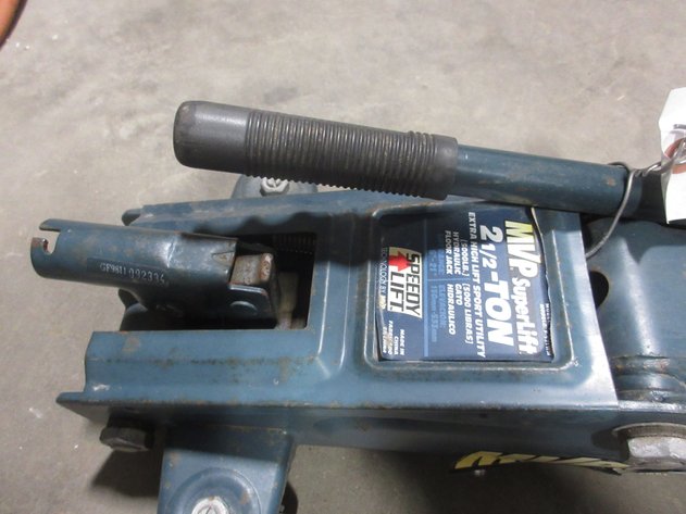 Image for MVP Super Lift floor jack