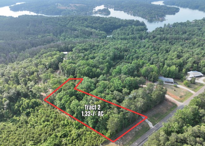 Image for Lake Wedowee Area – 2 Mobile Homes & Two Vacant Lots Online Auction