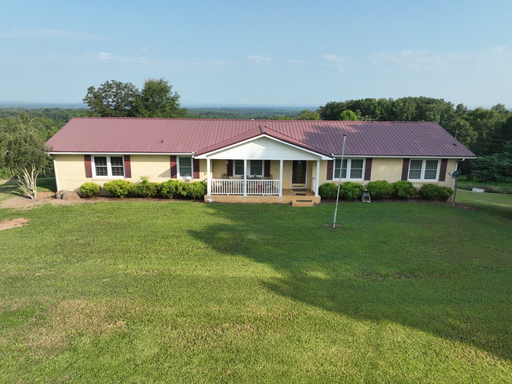 Image for Randolph County Farm & Acreage Auction — Home, Barn & Land Tracts | Roanoke, AL