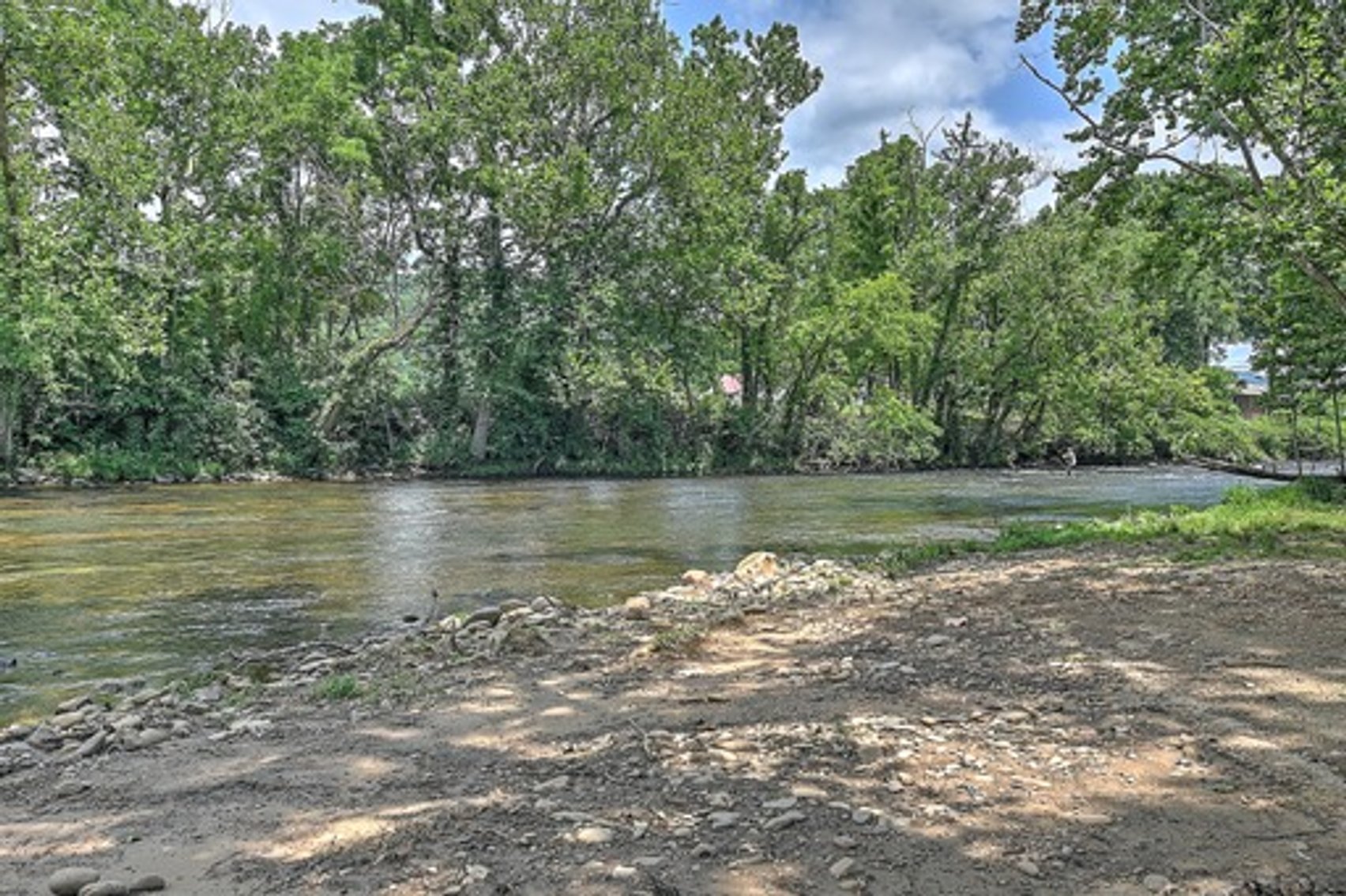 Image for 123 MESSIMER LANE  ELIZABETHTON, TN 37643