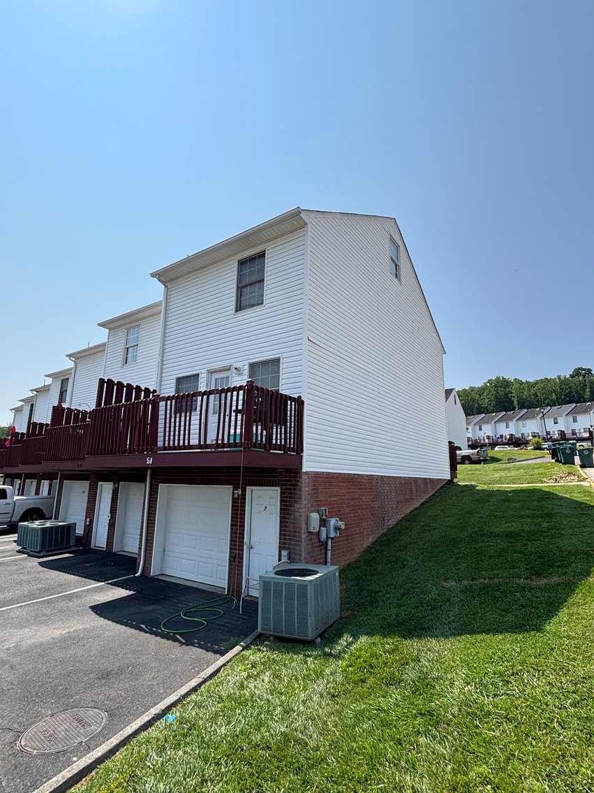 Image for 1177 PEBBLE DR. - 527 & 570 BEAVERVIEW DR.  BRISTOL, VA 24201