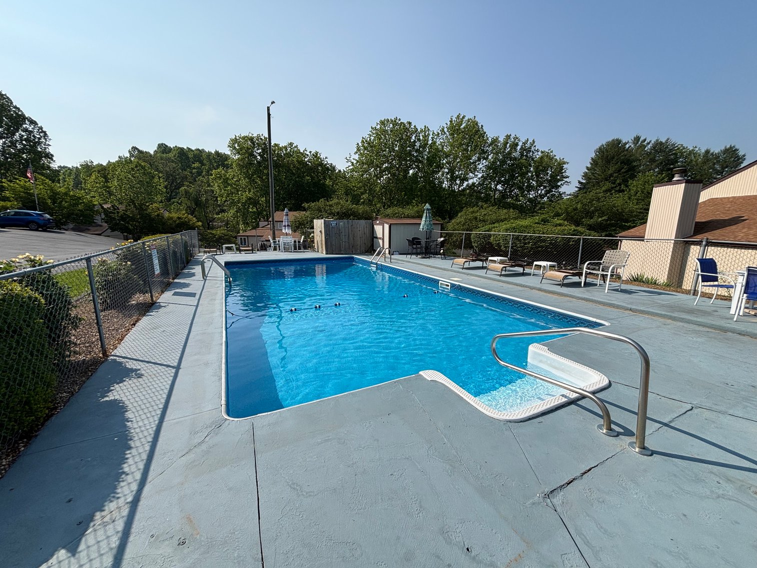 Image for 1177 PEBBLE DR. - 527 & 570 BEAVERVIEW DR.  BRISTOL, VA 24201