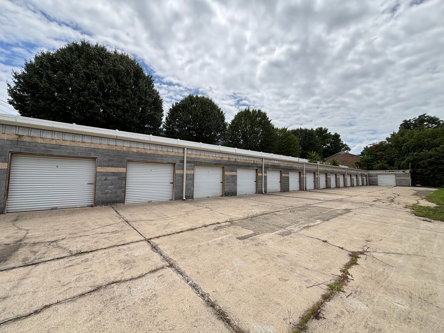 Image for 6133 KINGSPORT HIGHWAY  JOHNSON CITY, TN 37615