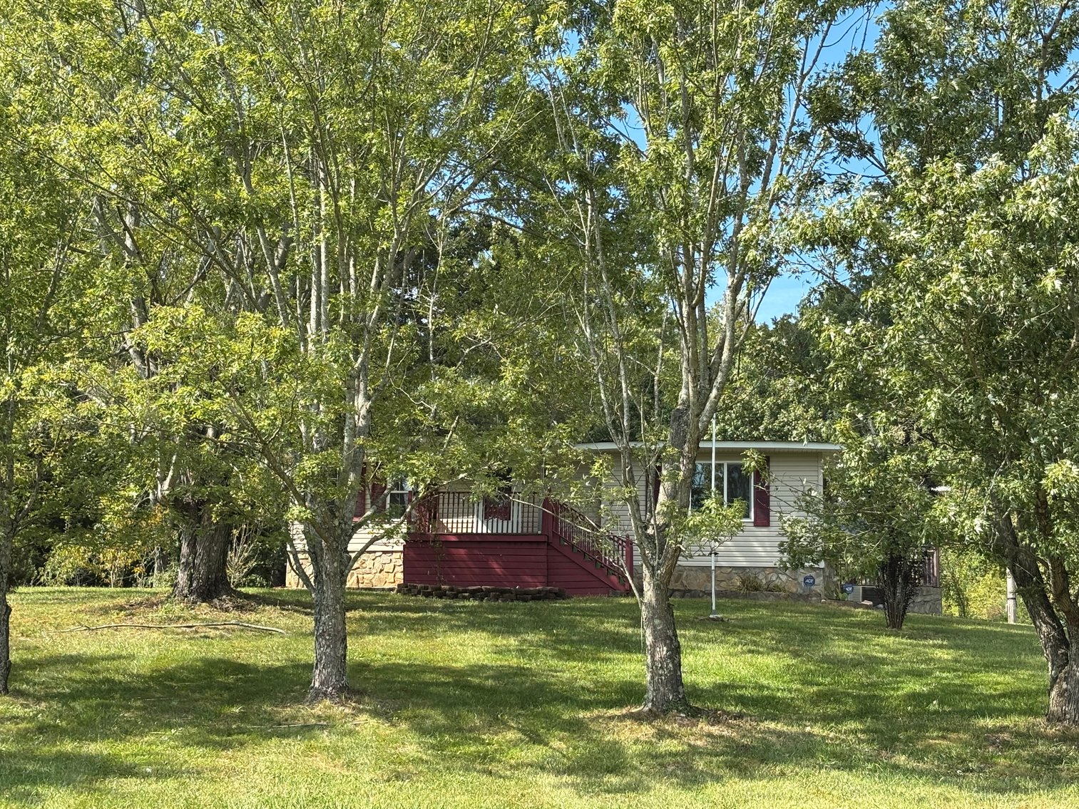 Image for 428 N. MASENGILL ROAD  GREENEVILLE, TN 37743