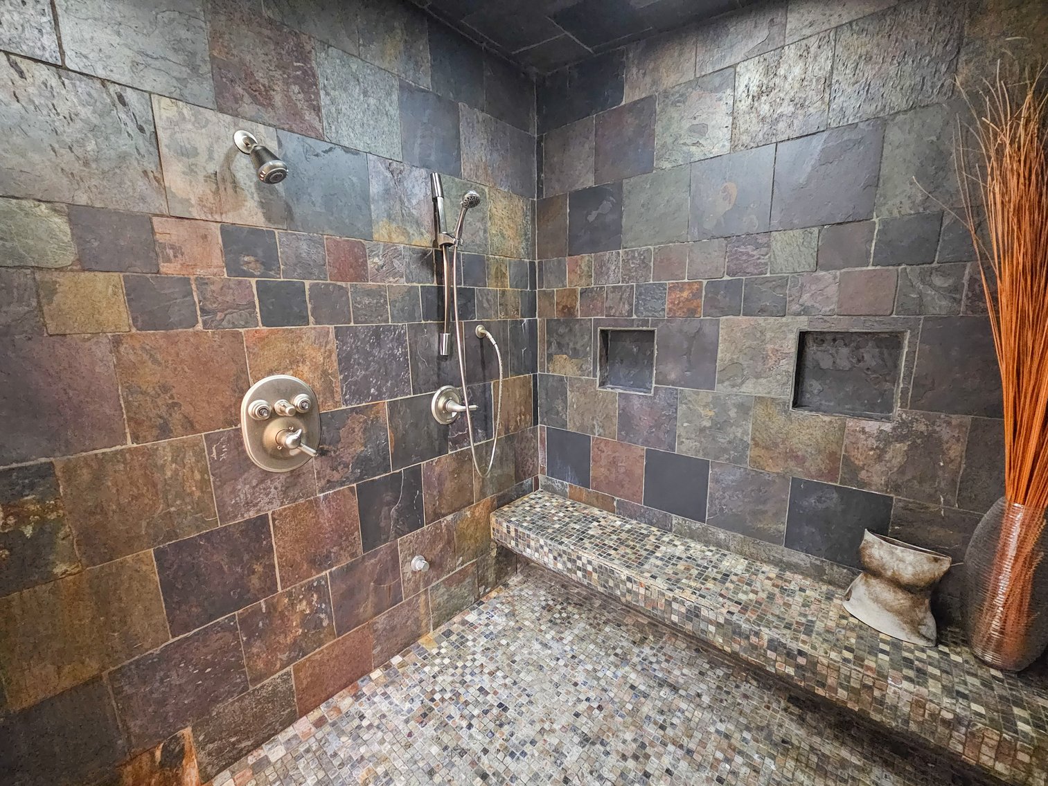 Image for 529 State St., Bristol VA - Loft