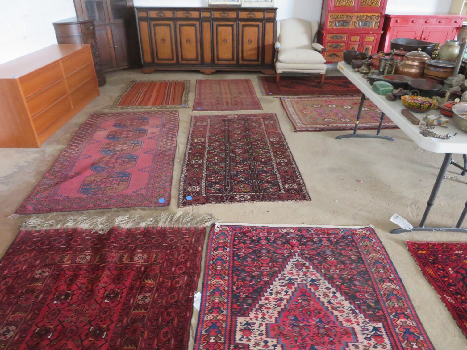 Image for Antique, Rug, and Collectible Sale!
