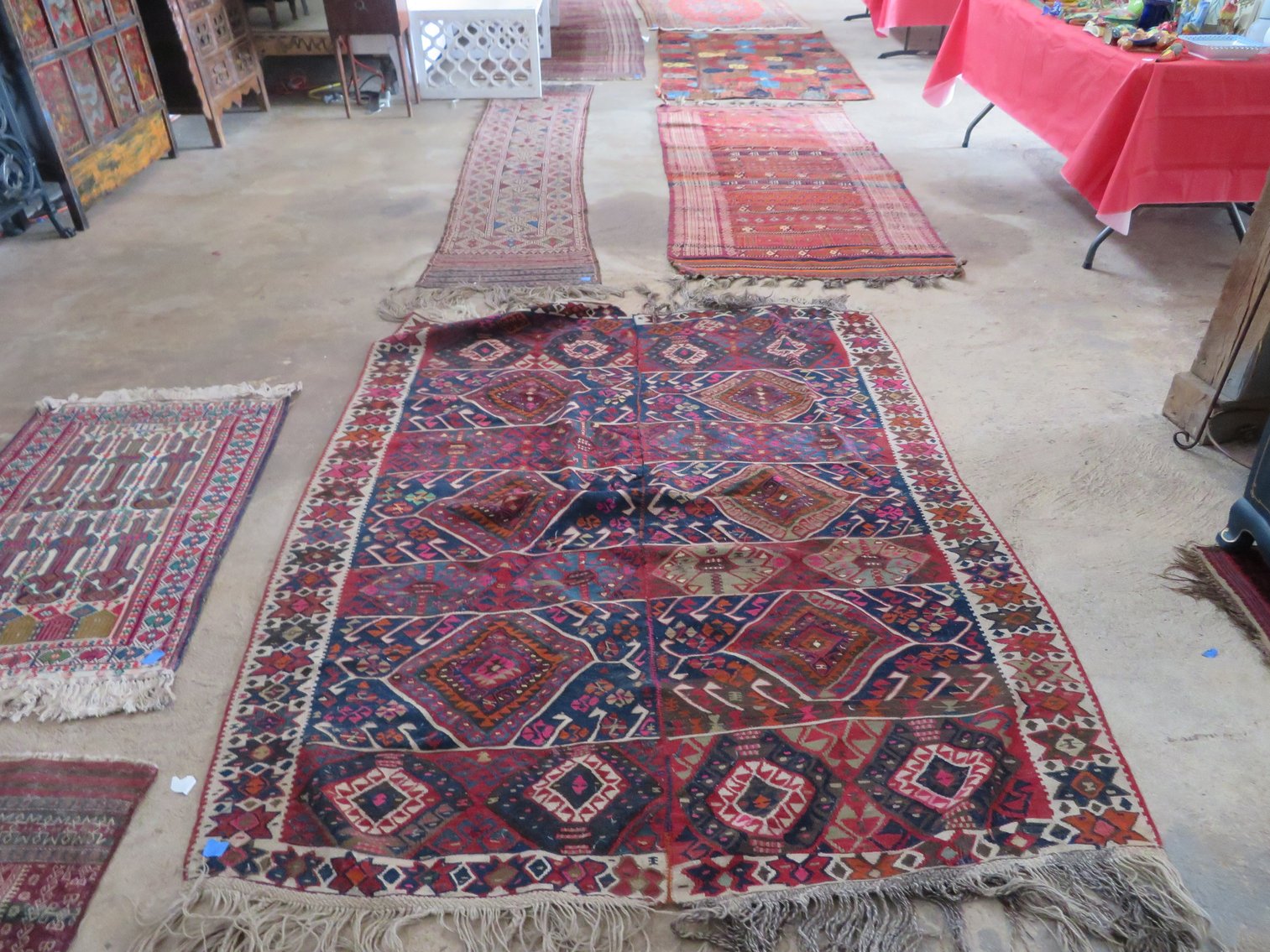 Image for Antique, Rug, and Collectible Sale!
