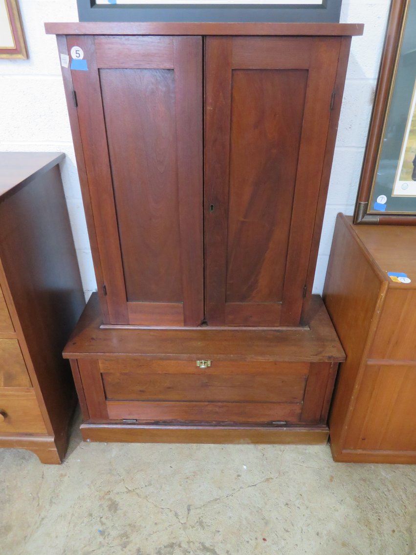 Image for September 17th Antique and Collectibles