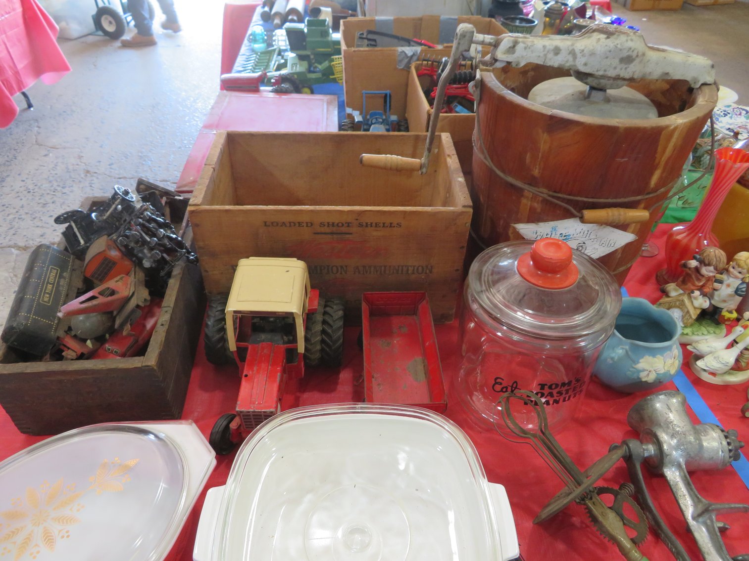 Image for September 17th Antique and Collectibles