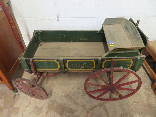 Great Mid-Week Antique and Collectible Sale!