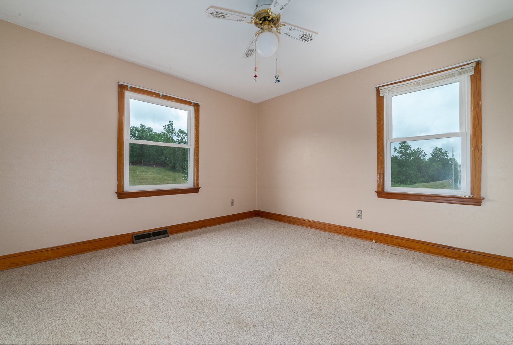 Image for Charming Fairfield Brick Home with 6.04+/-Fenced Acres – Online Only Auction