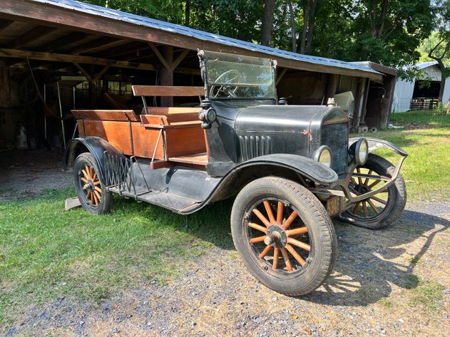 Image for Estate of Mrs. Doris Wade Weeks