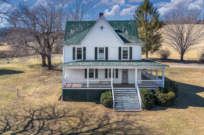 Image for Historic Middlebrook Home with 15.86+/- Acres