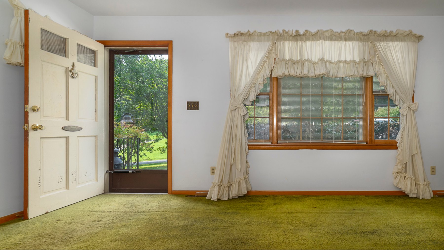 Image for Brick Ranch on Corner Lot – 153 Lamont Circle, Madison Heights, VA