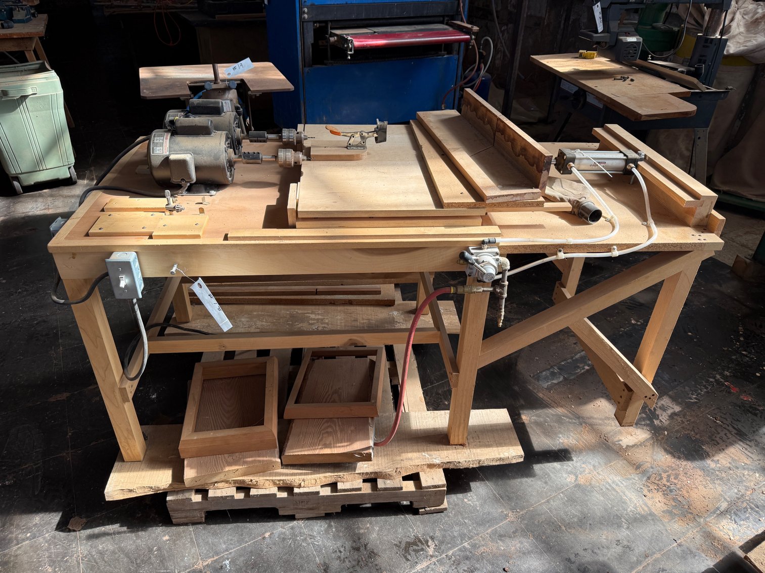 Image for Renan Furniture Equipment Dispersal Auction