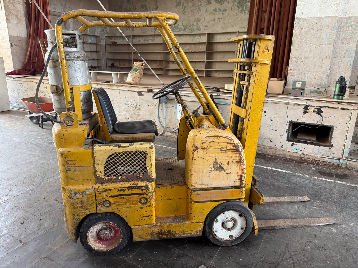 Image for Renan Furniture Equipment Dispersal Auction
