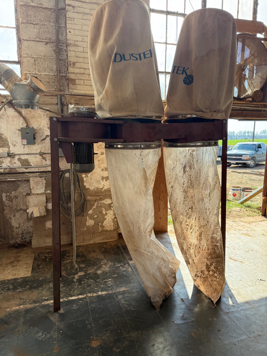 Image for Renan Furniture Equipment Dispersal Auction