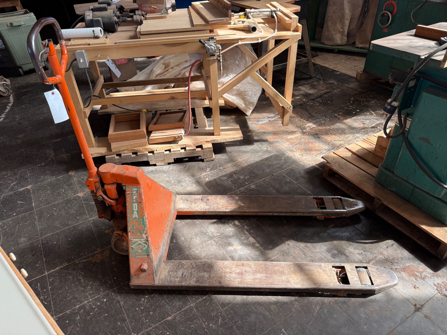 Image for Renan Furniture Equipment Dispersal Auction