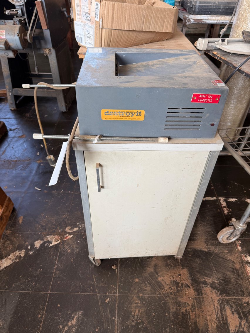Image for Renan Furniture Equipment Dispersal Auction