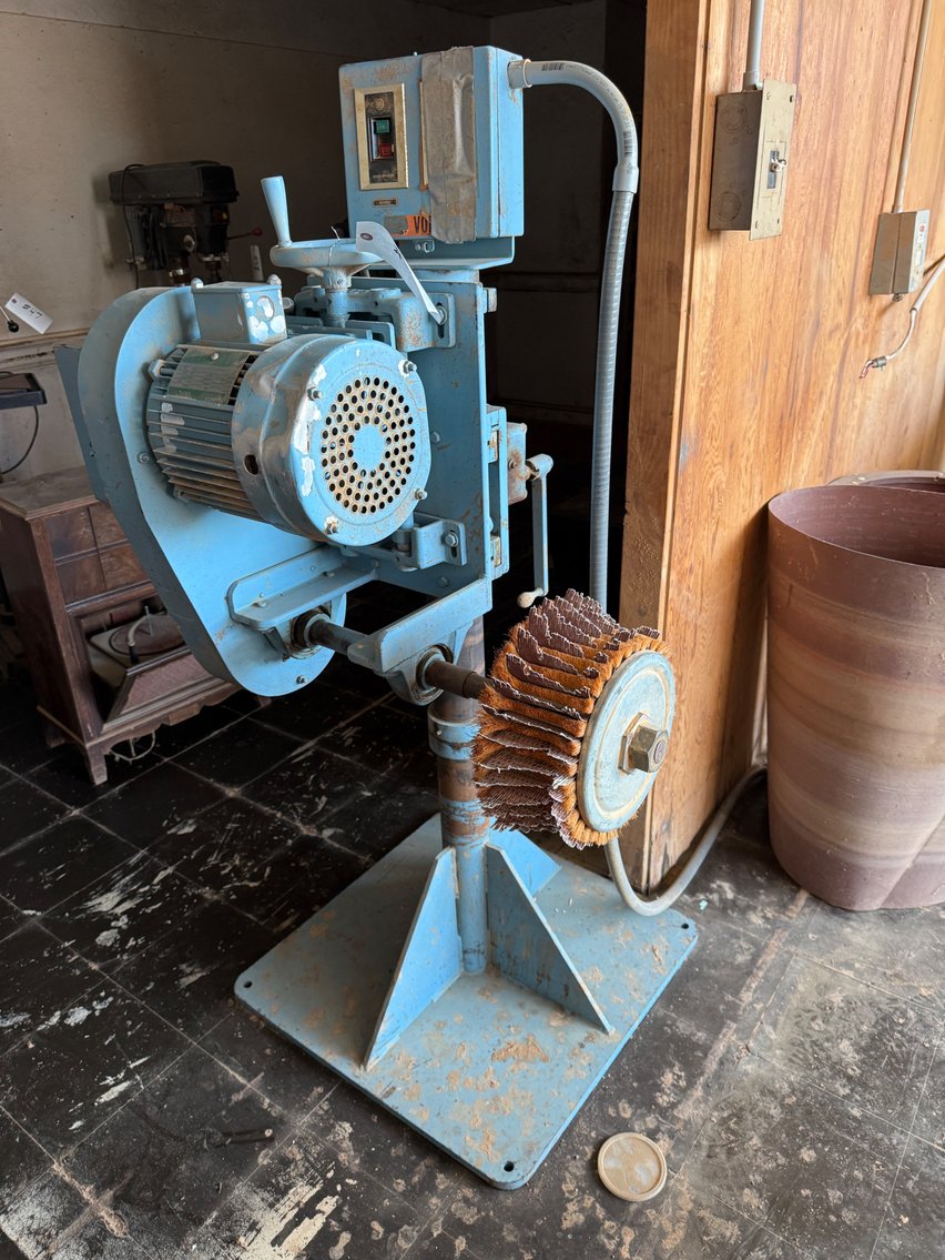 Image for Renan Furniture Equipment Dispersal Auction