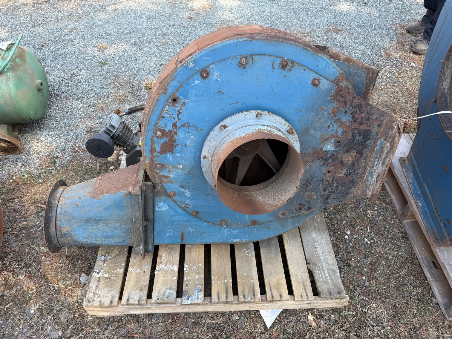 Image for Renan Furniture Equipment Dispersal Auction