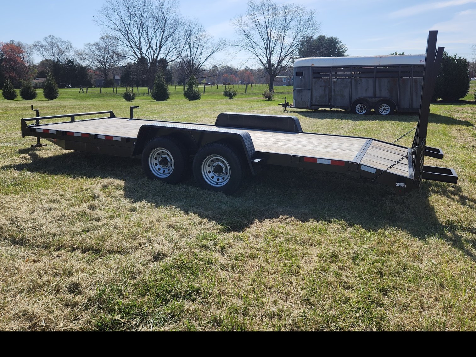 Image for POLE GREEN DOWNSIZING AUCTION