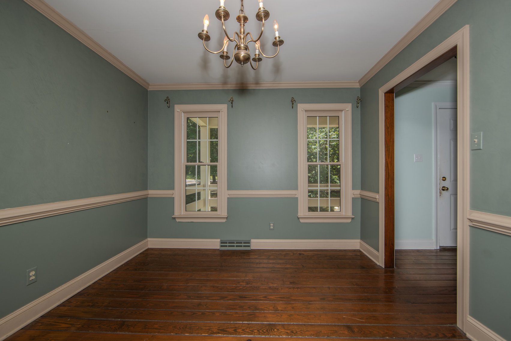 Image for SOLD: $325,000 — 62% Increase Over Starting Bid in Chester, VA