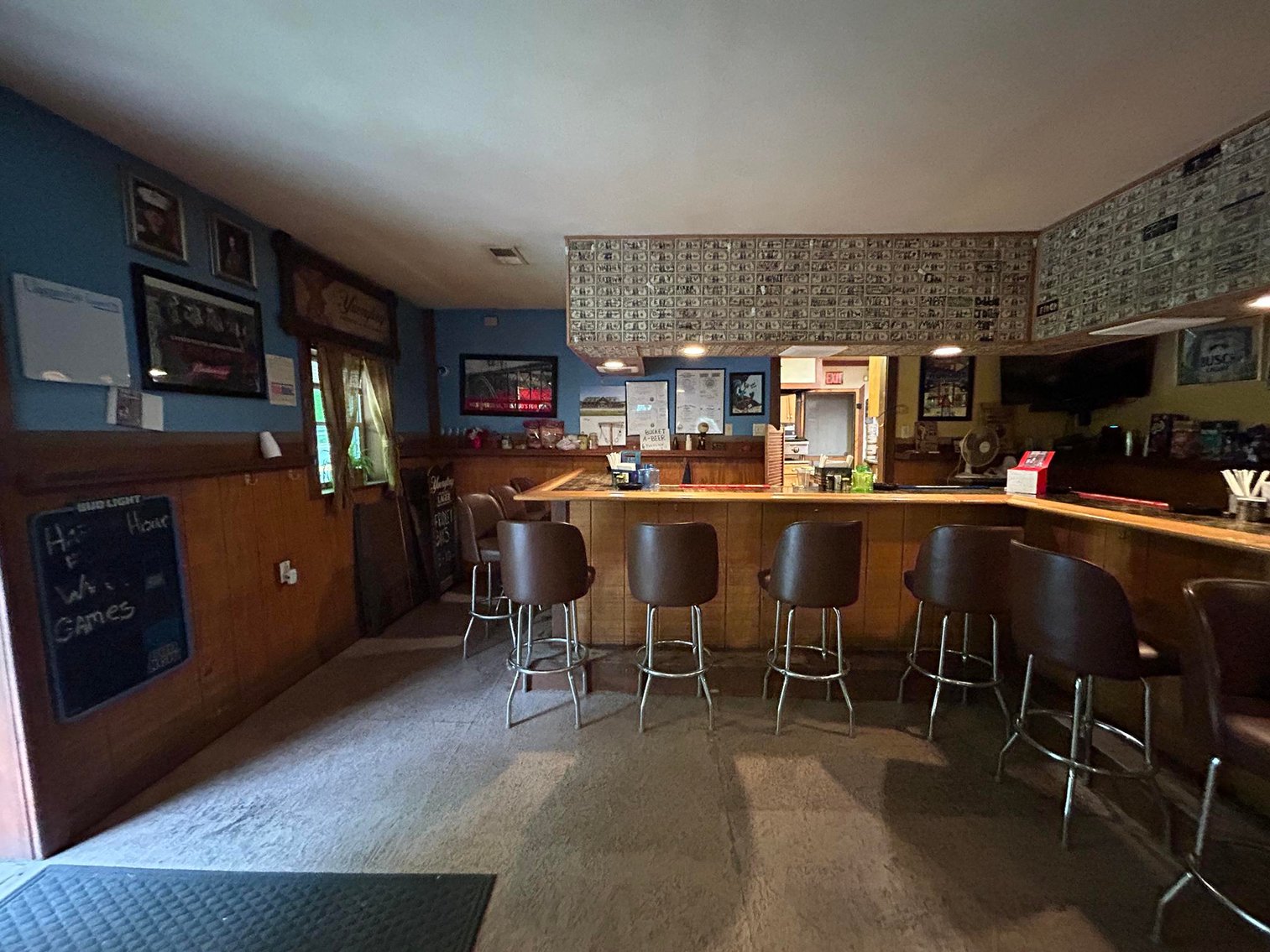 Image for SOLD $137,500 - Turn-Key Bar & Grill